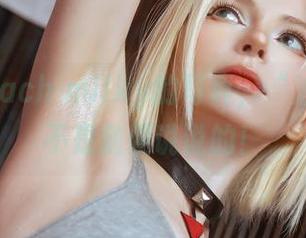 查看Peach milky的写真，“油亮”可不是随便说说的！